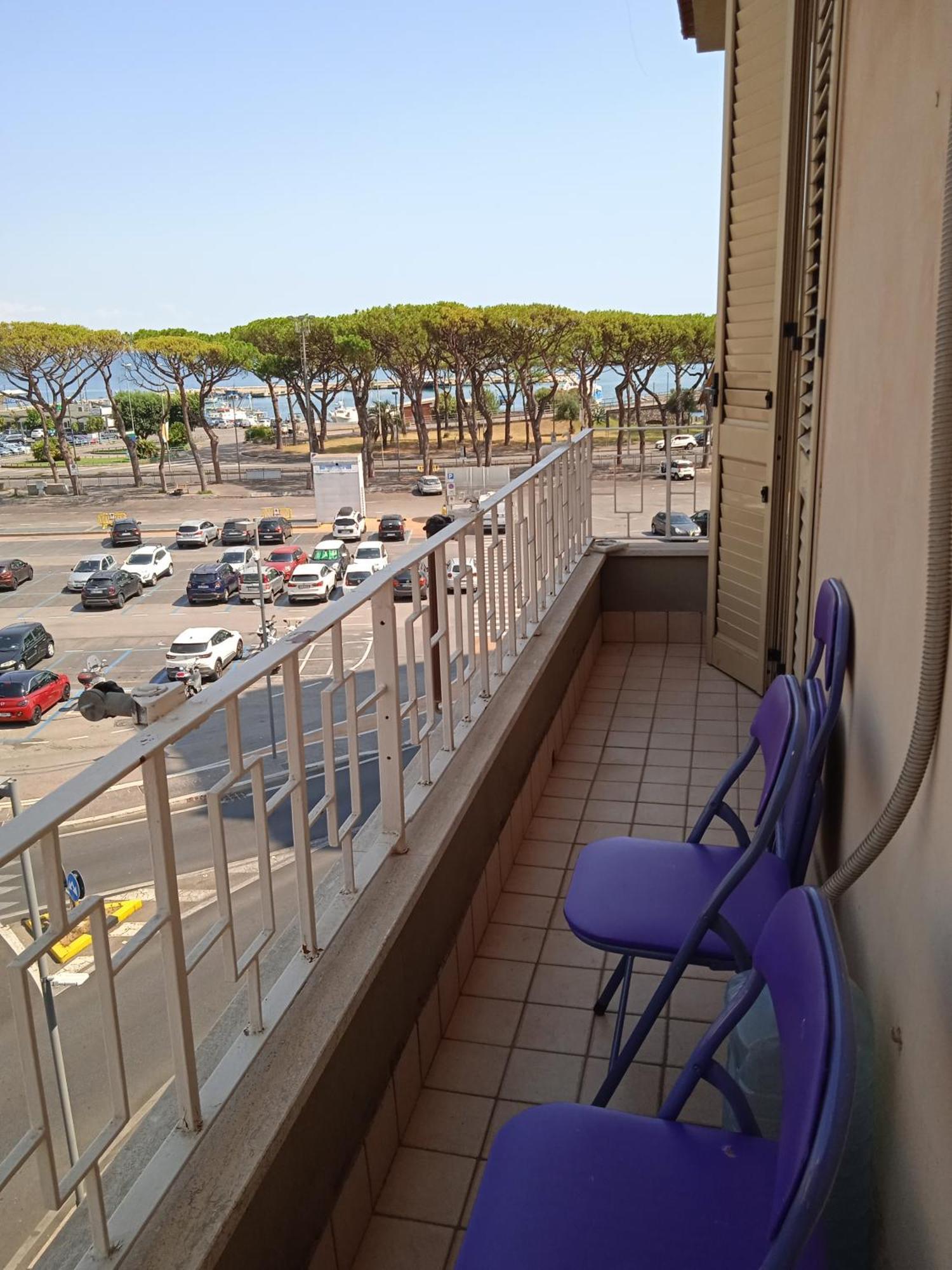 Holiday House Maurizio Формія Екстер'єр фото